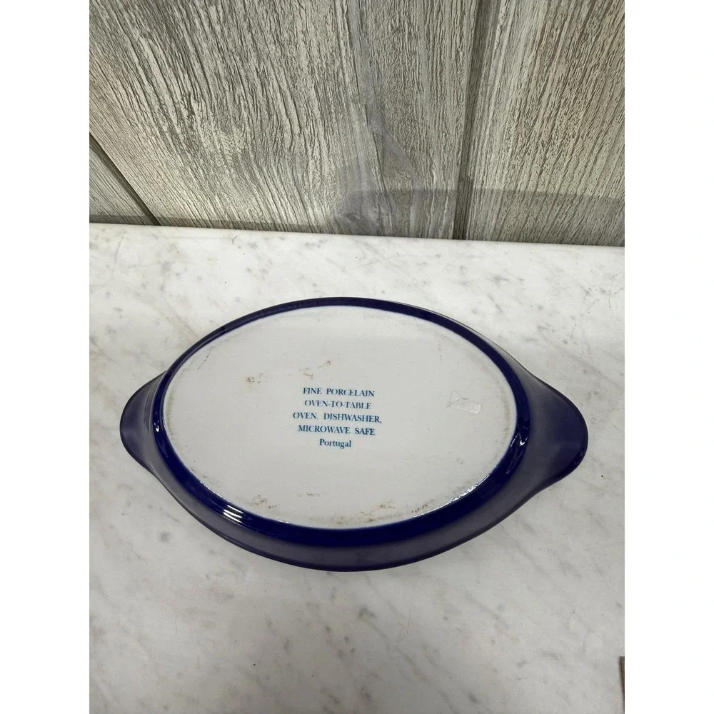 Portugal Fine Porcelain Oval Gratin Baker Cobalt Blue White Oven to Table 9 inch